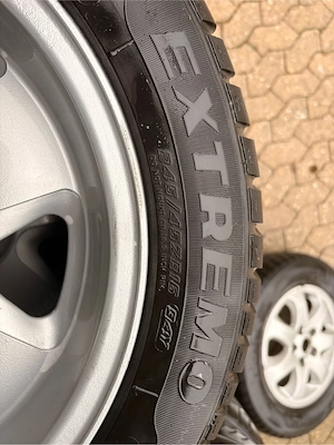 4 Sommerreifen auf ALU Felgen, 245 45 ZR16 94Y