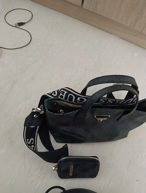 Guess Tasche 