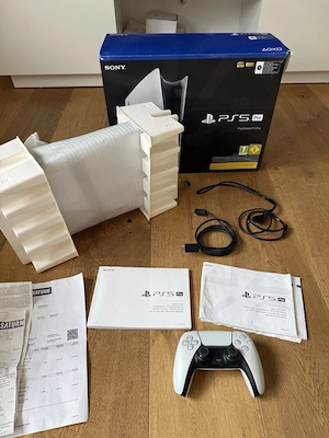 Sony PlayStation 5 Pro (PS5 Pro) Konsole, 2 TB, 4K, PAL   Inklusive Rechnung und Garantie (bis 12 27